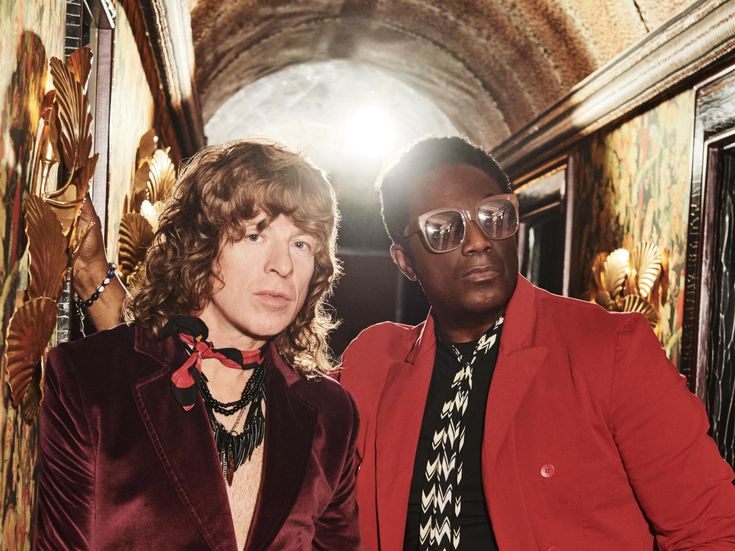 Brand New Heavies in cella