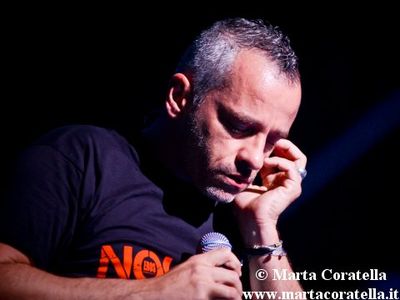 Il best di Eros Ramazzotti: &apos;Penso all&apos;oggi, ma sono fiero del mio passato&apos;