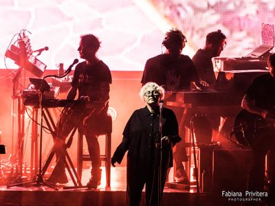 Massive Attack: in arrivo la nuova &apos;Summertime&apos; con Scarlett Johansson