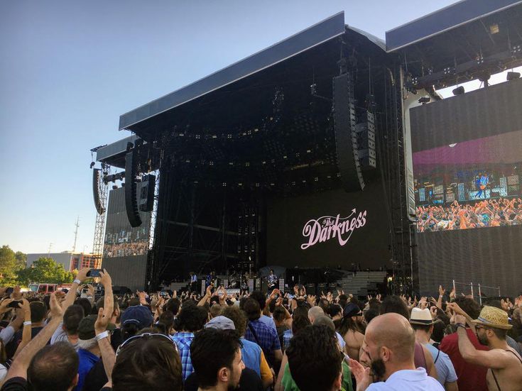 Guns N’Roses, piccoli passi in avanti di Axl Rose