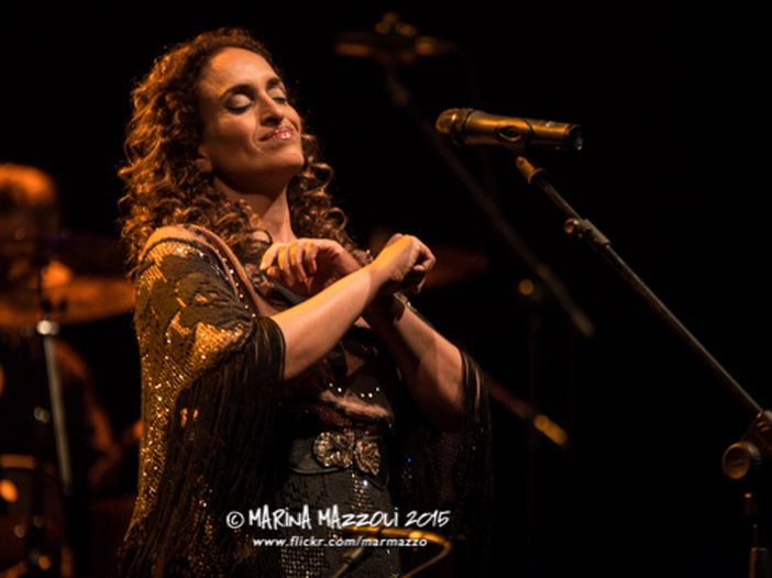 Roma: Noa dedica &#039;...E vui durmiti ancora&#039; al presidente Sergio Mattarella - VIDEO