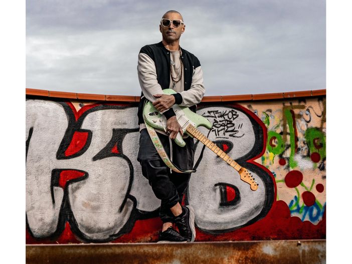 Concerti, Alex Britti: parte a marzo 2016 'In nome dell'amore tour', in attesa di un grande evento a Roma Concerti, Alex Britti: parte a marzo 2016 'In nome dell'amore tour', in attesa di un grande evento a Roma