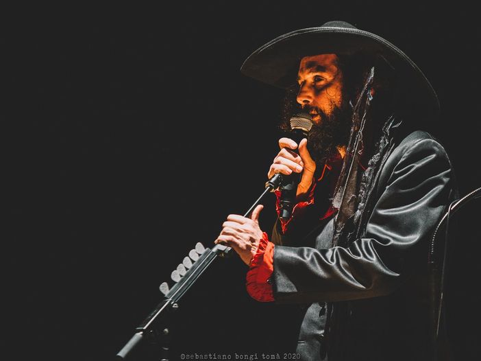Concerti 2020, Vinicio Capossela: il tour teatrale &egrave; posticipato. Le nuove date