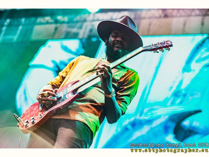 Gary Clark Jr. forse non &egrave; &#039;il prescelto&#039;, ma in concerto &egrave; uno spettacolo