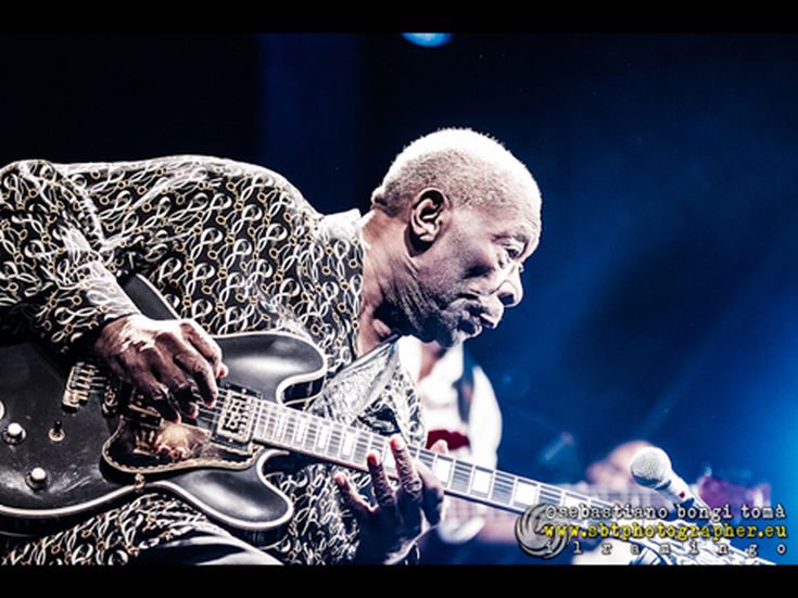 Chicago, B.B. King cade dal palco: annullato il resto del tour