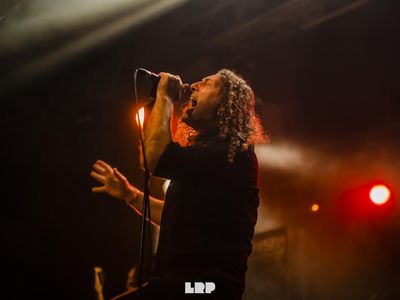 Gli Angra trovano nuovo cantante e batterista