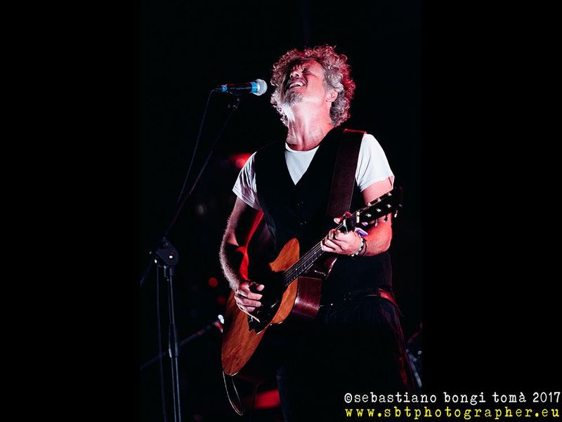 13 luglio 2017 - Pistoia Blues Festival - Piazza del Duomo - Pistoia - Niccol&ograve; Fabi in concerto