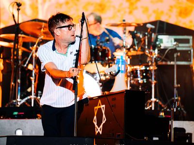 Blur, anteprima live in video streaming su Twitter per i due nuovi singoli