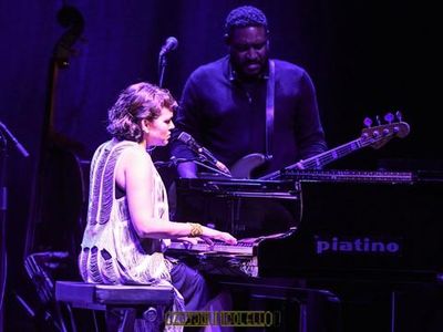 Norah Jones alla fine parla del padre, Ravi Shankar