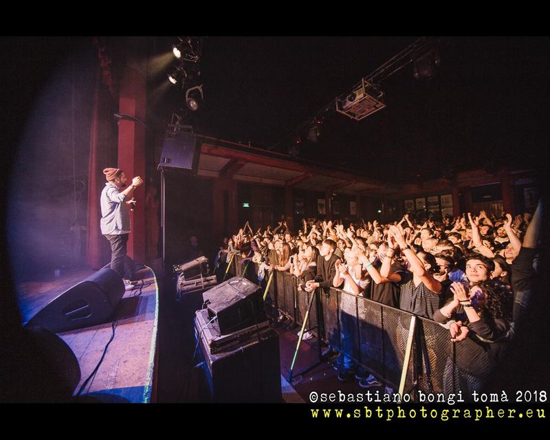 27 gennaio 2018 - The Cage Theatre - Livorno - Frah Quintale in concerto