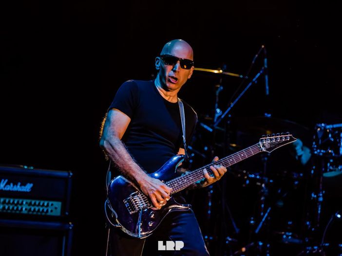 Joe Satriani a Rockol: ‘A 52 anni inizio con una nuova band’ Joe Satriani a Rockol: ‘A 52 anni inizio con una nuova band’