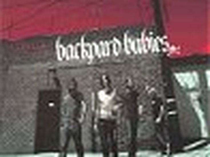 Anche i Backyard Babies rendono omaggio ai Ramones