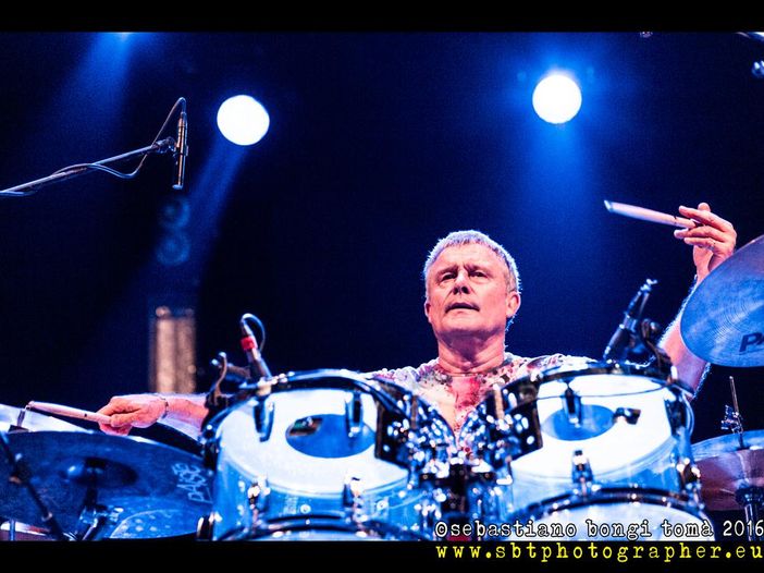 Il Dio del Rock di Carl Palmer è Steve Winwood Il Dio del Rock di Carl Palmer è Steve Winwood