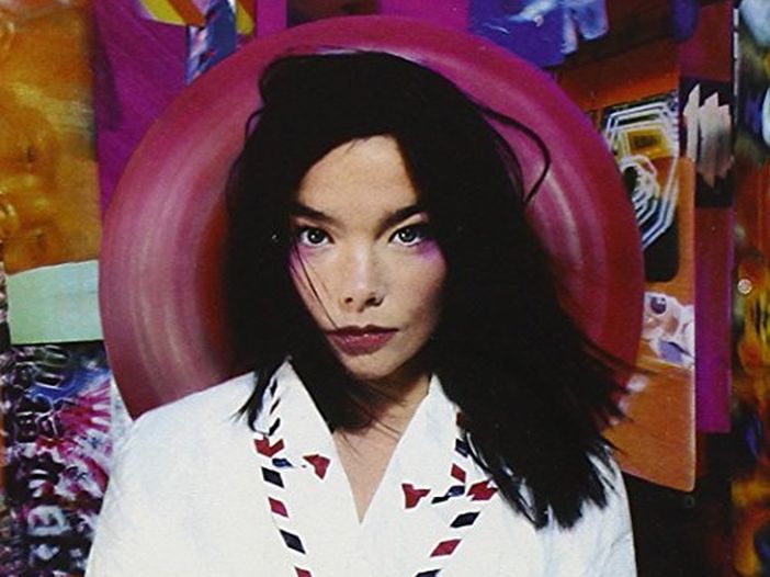 Bj&ouml;rk &egrave; tornata ad esibirsi in televisione dopo otto anni &ndash; GUARDA