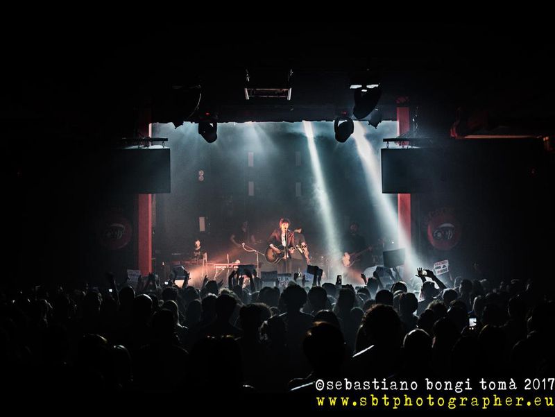 22 aprile 2017 - The Cage Theatre - Livorno - Ermal Meta in concerto 22 aprile 2017 - The Cage Theatre - Livorno - Ermal Meta in concerto