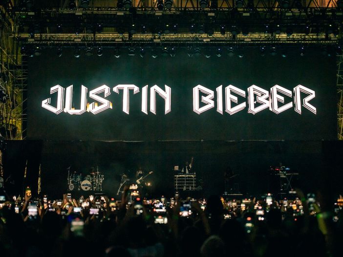 Classifiche, Billboard album chart: numero 1 Justin Bieber con 370.000 copie Classifiche, Billboard album chart: numero 1 Justin Bieber con 370.000 copie