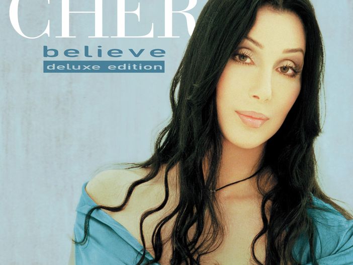 Cher celebra i 25 anni di &quot;Believe&quot; con una nuova pubblicazione