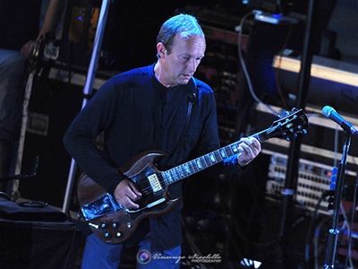 Da domani in Rete una canzone di Weller e Coxon