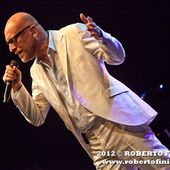 8 luglio 2012 - Parco di Villa Olmo - Como - Mario Biondi in concerto 8 luglio 2012 - Parco di Villa Olmo - Como - Mario Biondi in concerto