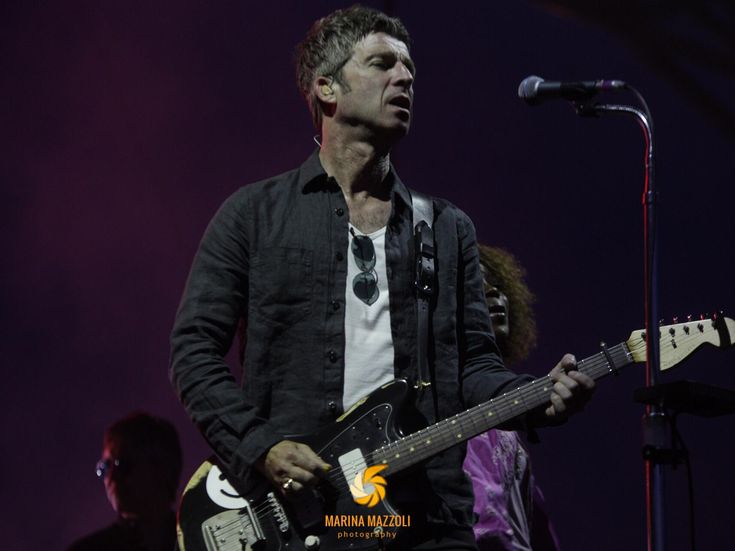 Noel Gallagher: nella deluxe edition di 'Chasing yesterday' 3 bonus - tracklist