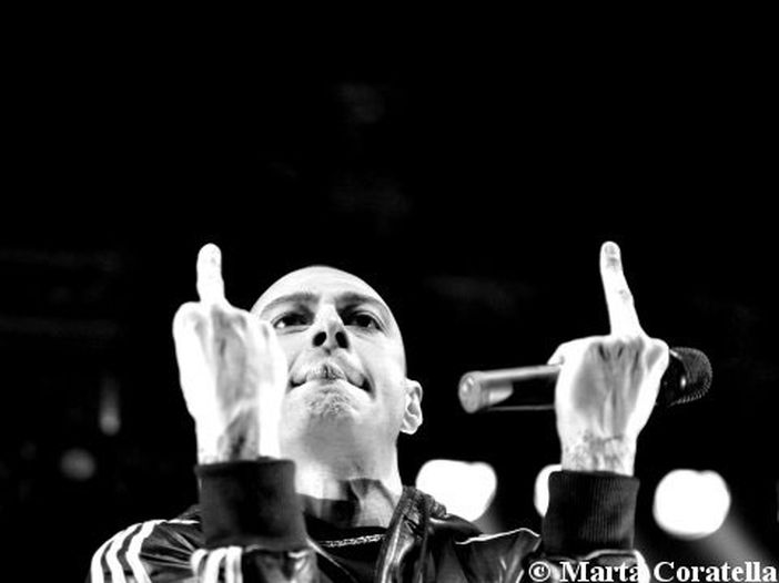 Fabri Fibra, il mixtape 'Venerdì 17' è in free download Fabri Fibra, il mixtape 'Venerdì 17' è in free download