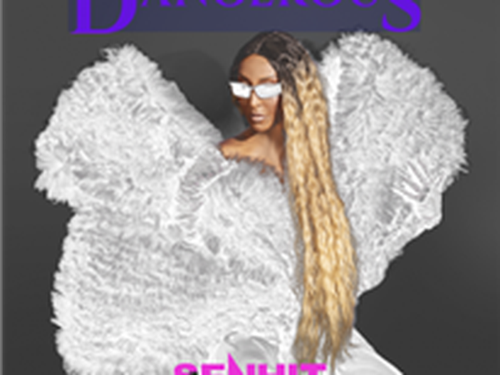 Senhit in versione #NoFilter (e con Buddy...)