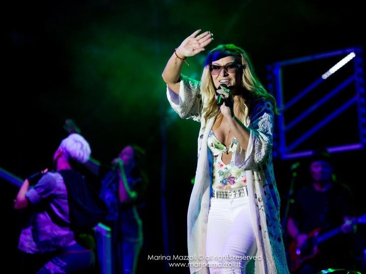 Anastacia per la campagna di sensibilizzazione del cancro al seno