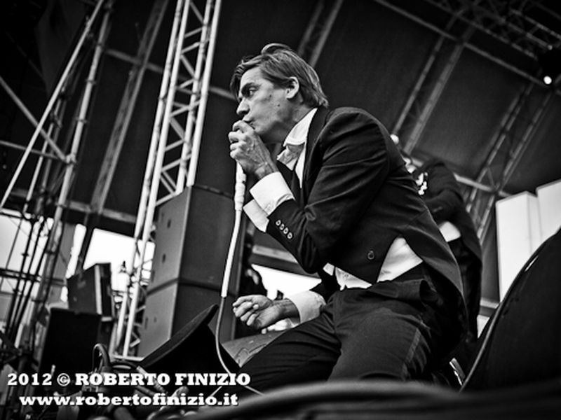 13 giugno 2012 - Rock in IdRho 2012 - Carroponte - Sesto San Giovanni (Mi) - Hives in concerto