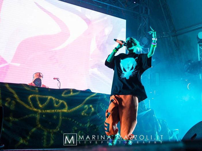 Die Antwoord, nel video di 'Ugly boy' anche Marilyn Manson e Dita Von Teese Die Antwoord, nel video di 'Ugly boy' anche Marilyn Manson e Dita Von Teese