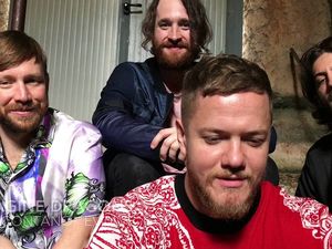Imagine Dragons Feat Ernia