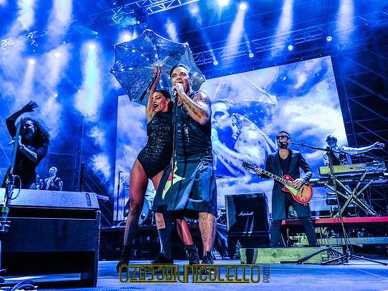 17 luglio 2017 - Piazza Colbert - Barolo (Cn) - Robbie Williams in concerto