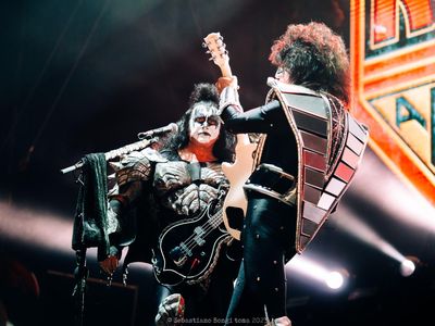 Kiss, per il nuovo album &apos;Monster&apos; un accordo con Hello Kitty