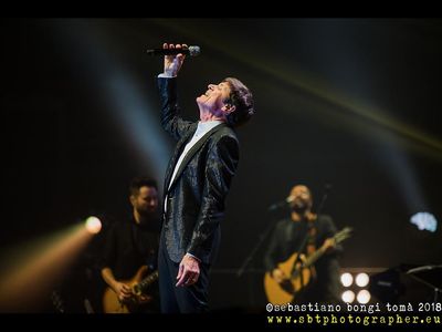 Morandi: forse un musical con la Cuccarini