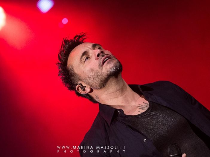 Music Control: Nek ancora in testa Music Control: Nek ancora in testa