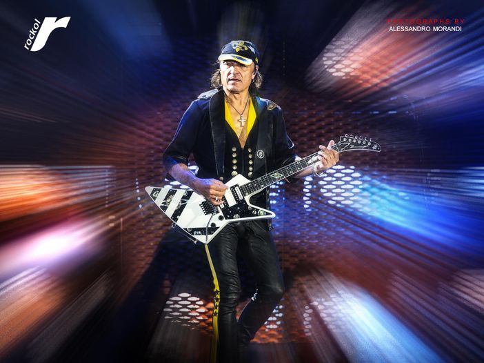 Scorpions e Berliner Philarmoniker: Klaus Meine ride delle polemiche