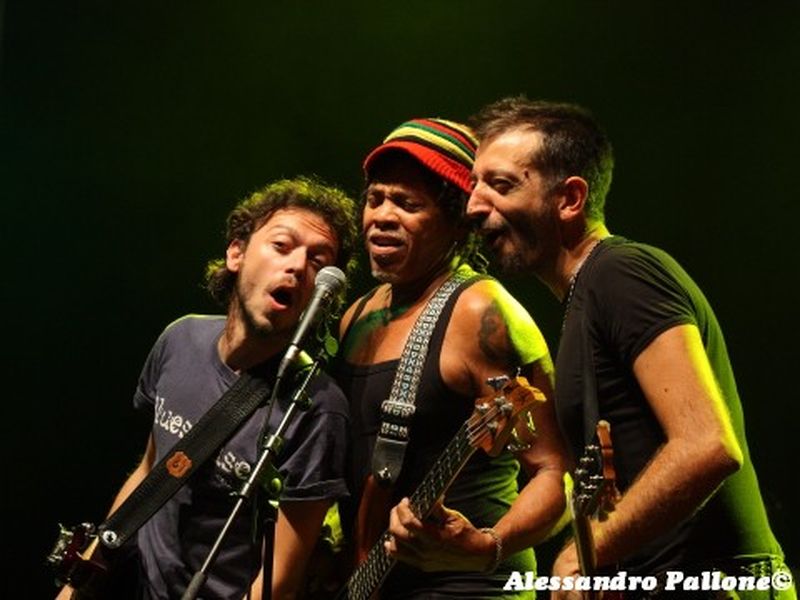 19 ottobre 2013 - PalaFevi - Locarno - Edoardo Bennato in concerto