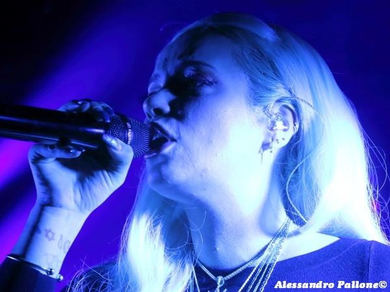 2 dicembre 2018 - Circolo Magnolia - Segrate (Mi) - Lily Allen in concerto