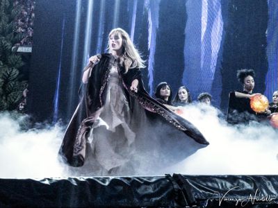 Taylor Swift, un inedito per la colonna sonora del film 'Valentine's day'