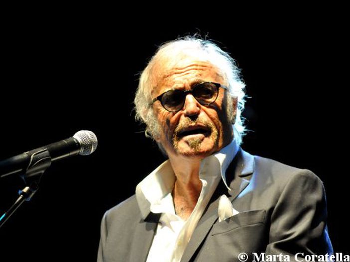 Franco Califano: 'Canto la bellezza delle donne di Napoli' Franco Califano: 'Canto la bellezza delle donne di Napoli'