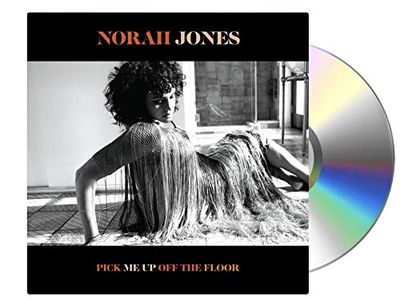Classifiche USA, il grande botto di Norah Jones: 1 milione di copie, è record