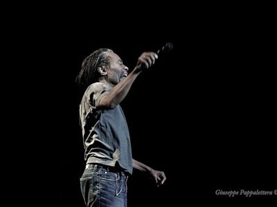 Milano, Bobby McFerrin fa cantare La Scala