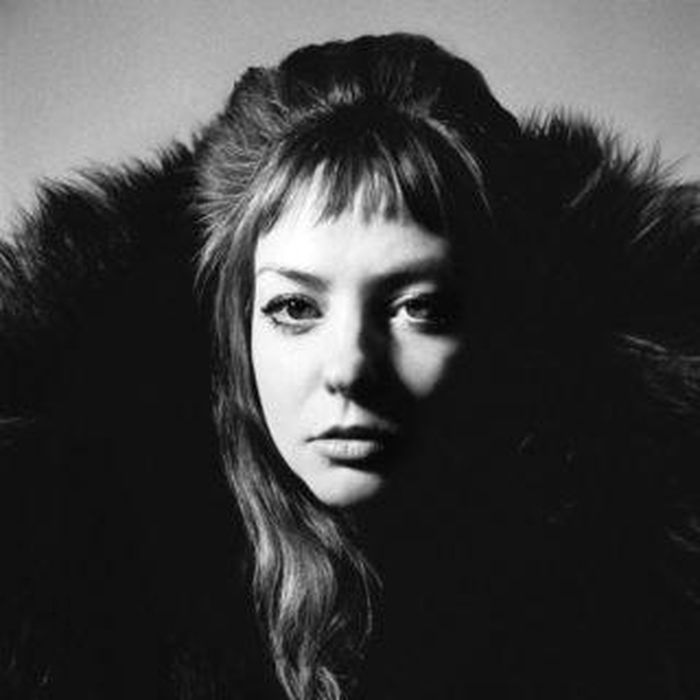 https://images.rockol.it/ODALDwVGwvuJxpv68XMgyH0bIas=/700x0/smart/rockol-img/img/foto/upload/angel-olsen.2019-12-28-16-57-11.jpg