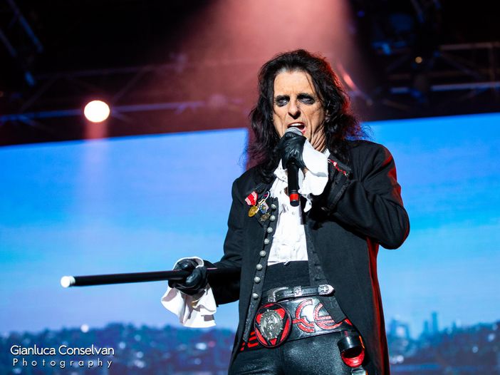 Hollywood Vampires: il video della cover di &quot;Heroes&quot; di David Bowie