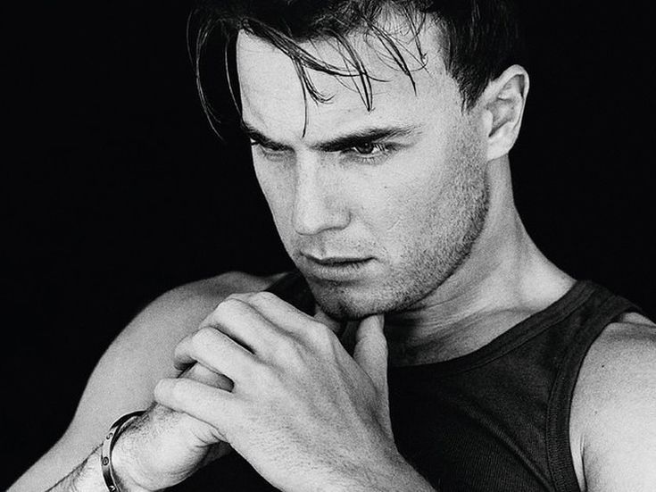 Classifiche UK, gloria per Gary Barlow con doppio numero 1