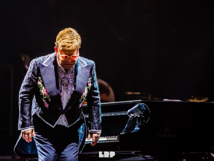 Elton John scrive le musiche per il musical di ‘Billy Elliot’