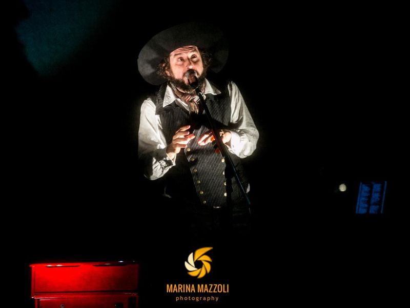 6 dicembre 2017 - Teatro Politeama - Genova - Vinicio Capossela in concerto