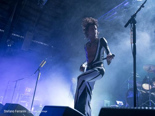 Darkness, il nuovo album in Europa lo pubblica la PIAS 