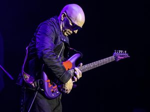 Joe Satriani