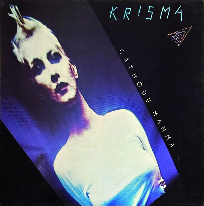 https://images.rockol.it/P8tr1yH7FcVIto4iproyI39ZZLs=/700x0/smart/rockol-img/img/foto/upload/krisma-copertina-album-cathode-mama-1980.JPG