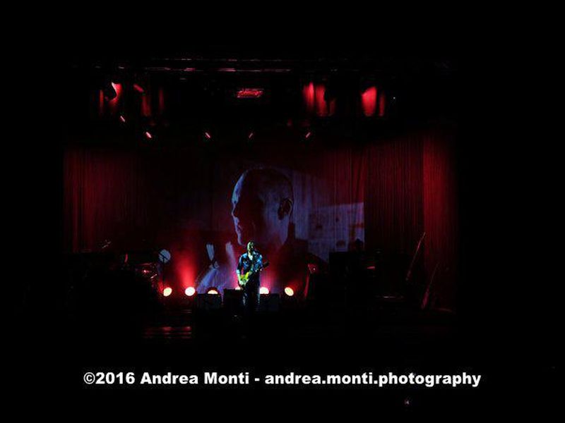 31 marzo 2016 - Cinema Teatro Massimo - Pescara - Alex Britti in concerto